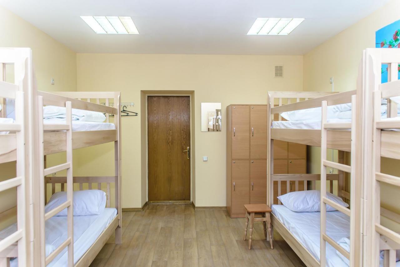 Botanic Globus Hostel Kiew Exterior foto