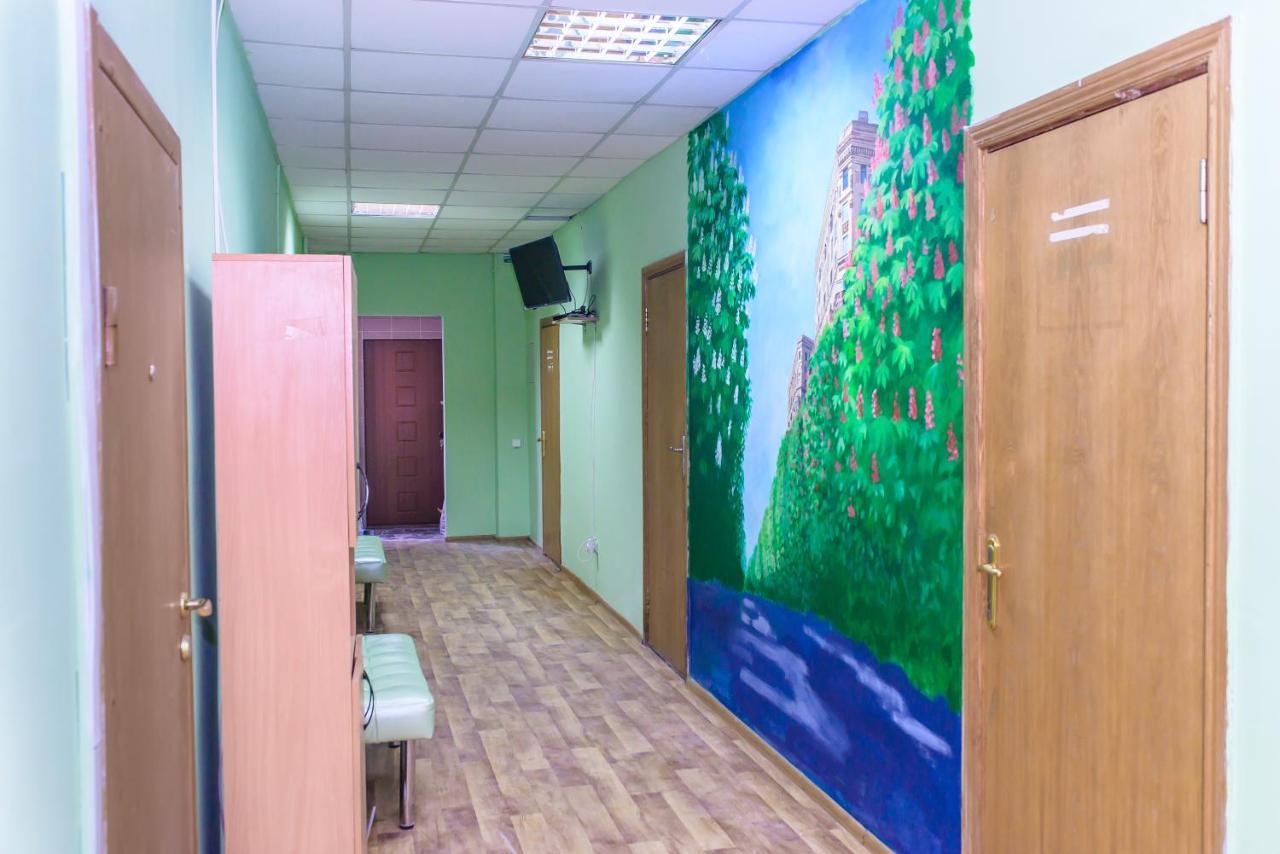 Botanic Globus Hostel Kiew Exterior foto